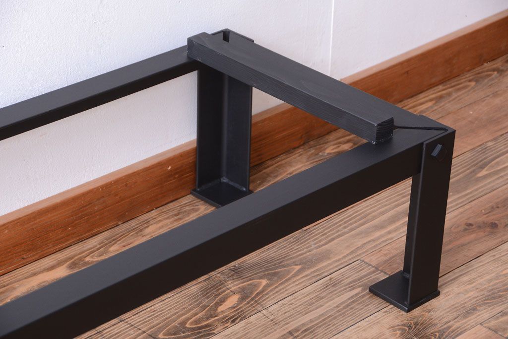 アンティーク家具　古民具・骨董　明治期　重厚な鉄脚付き!六尺水屋箪笥サイドボード(2)