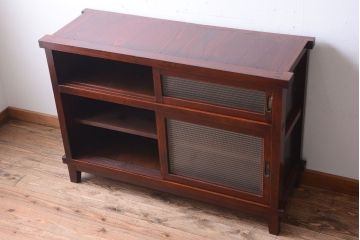 アンティーク家具　和製アンティーク　脚付き!モールガラス引き戸のサイドボード(収納棚)