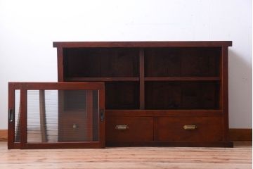 アンティーク家具　和製アンティーク　モールガラス引き戸のサイドボード(収納棚)