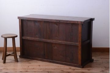 アンティーク家具　和製アンティーク　モールガラス引き戸のサイドボード(収納棚)