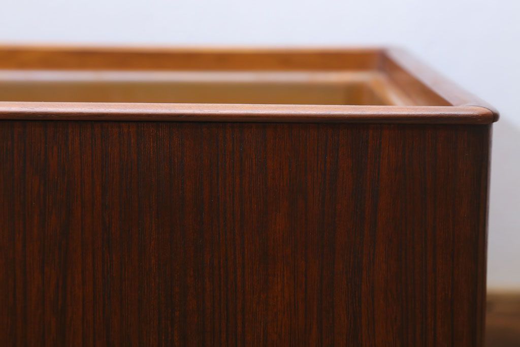 アンティーク雑貨　古民具・骨董　古い桐材・銅おとしの上品なアンティーク角火鉢(2)