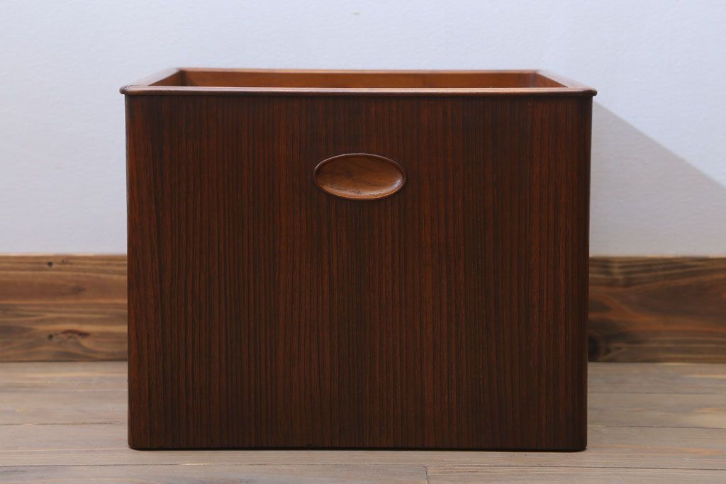 アンティーク雑貨　古民具・骨董　古い桐材・銅おとしの上品なアンティーク角火鉢(2)