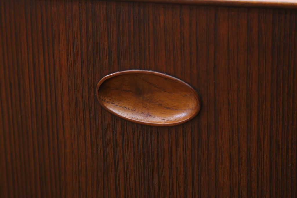 アンティーク雑貨　古民具・骨董　古い桐材・銅おとしの上品なアンティーク角火鉢(2)