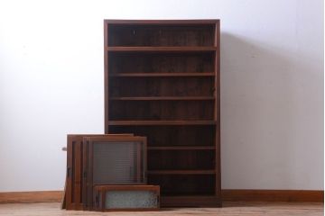 アンティーク家具　和製アンティーク　デザインガラス入り!古い木の一本物食器棚