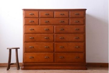 中古　横浜クラシック家具　ダニエル　エトランジェ整理ダンス(チェスト)(定価約73万円)