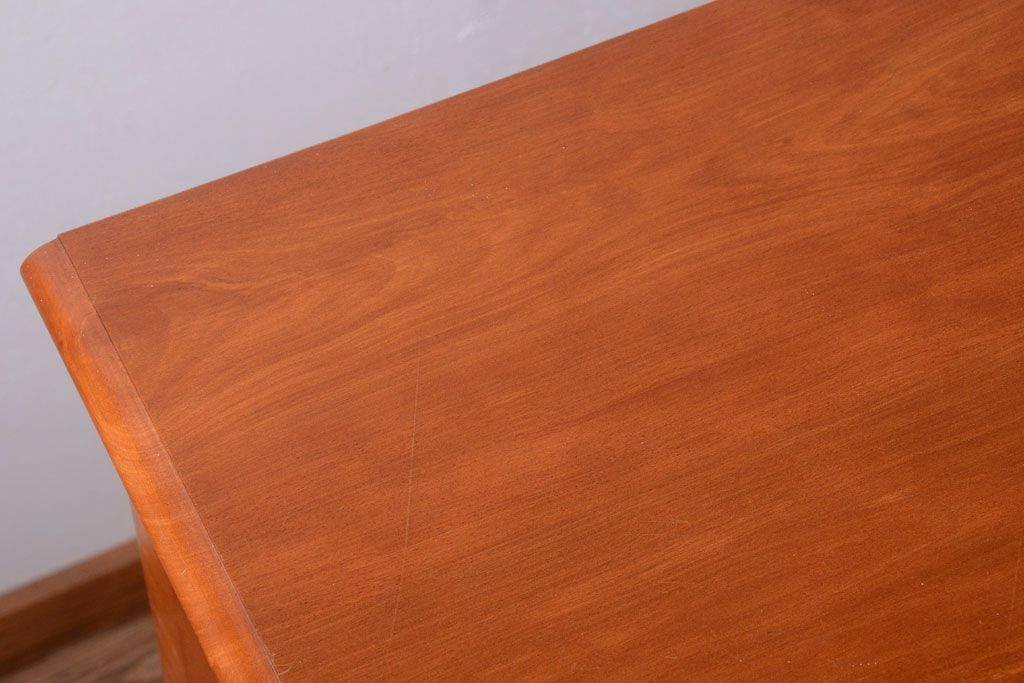 中古　横浜クラシック家具　ダニエル　エトランジェ整理ダンス(チェスト)(定価約73万円)