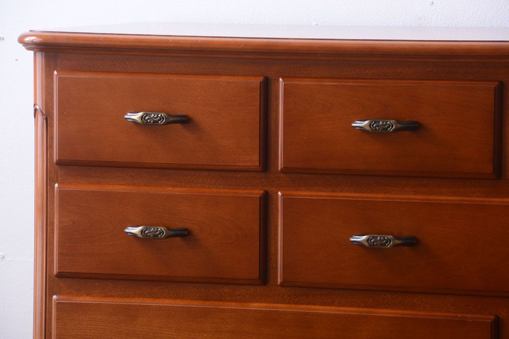 中古　横浜クラシック家具　ダニエル　エトランジェ整理ダンス(チェスト)(定価約73万円)