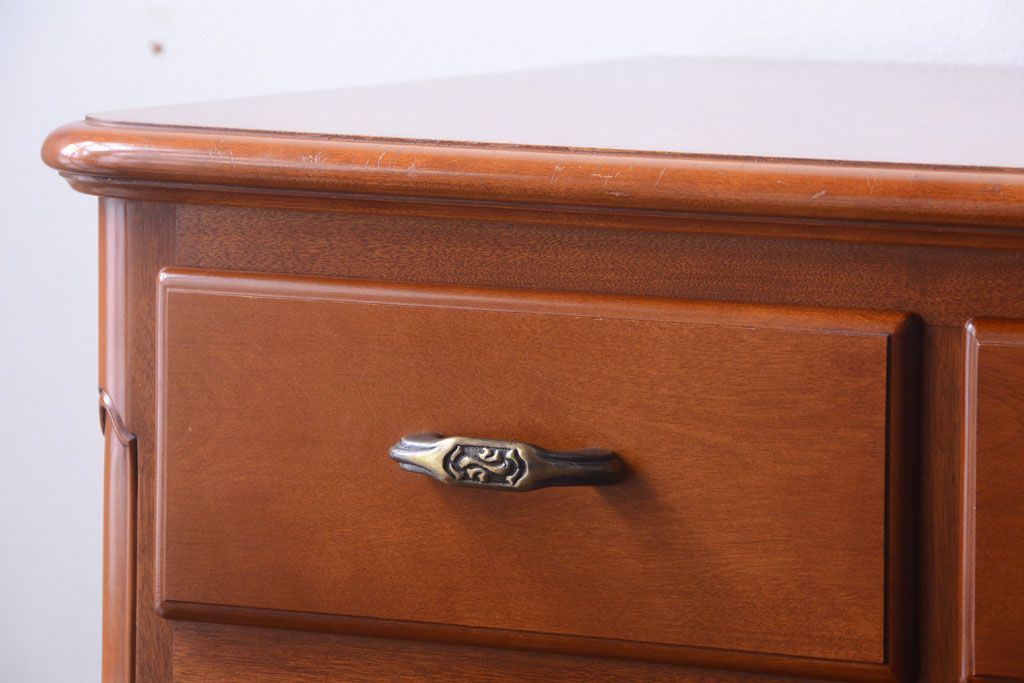 中古　横浜クラシック家具　ダニエル　エトランジェ整理ダンス(チェスト)(定価約73万円)