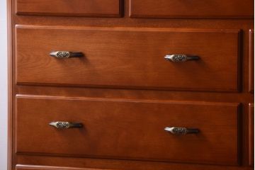 中古　横浜クラシック家具　ダニエル　エトランジェ整理ダンス(チェスト)(定価約73万円)