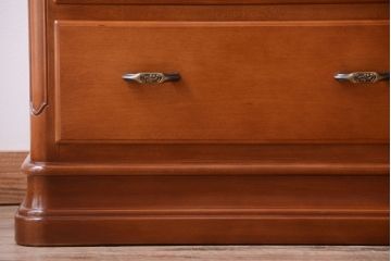 中古　横浜クラシック家具　ダニエル　エトランジェ整理ダンス(チェスト)(定価約73万円)