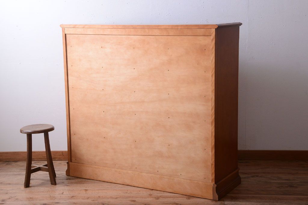 中古　横浜クラシック家具　ダニエル　エトランジェ整理ダンス(チェスト)(定価約73万円)