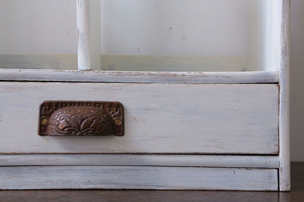 アンティーク家具　アンティークペイント　引き出し付き!小さな古い木の本立て