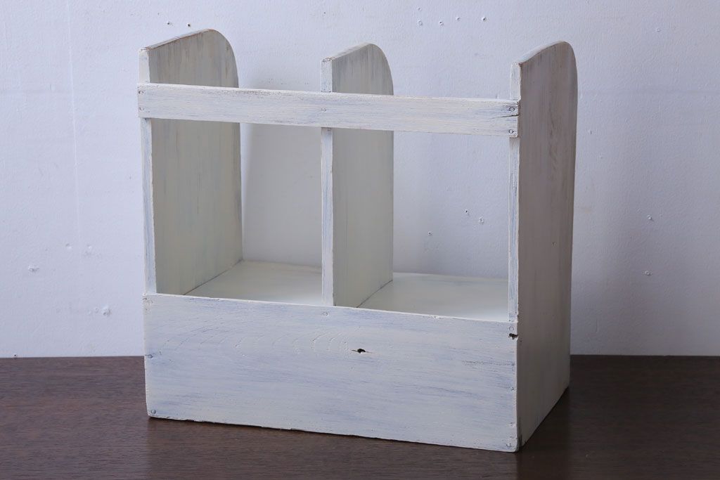 アンティーク家具　アンティークペイント　引き出し付き!小さな古い木の本立て