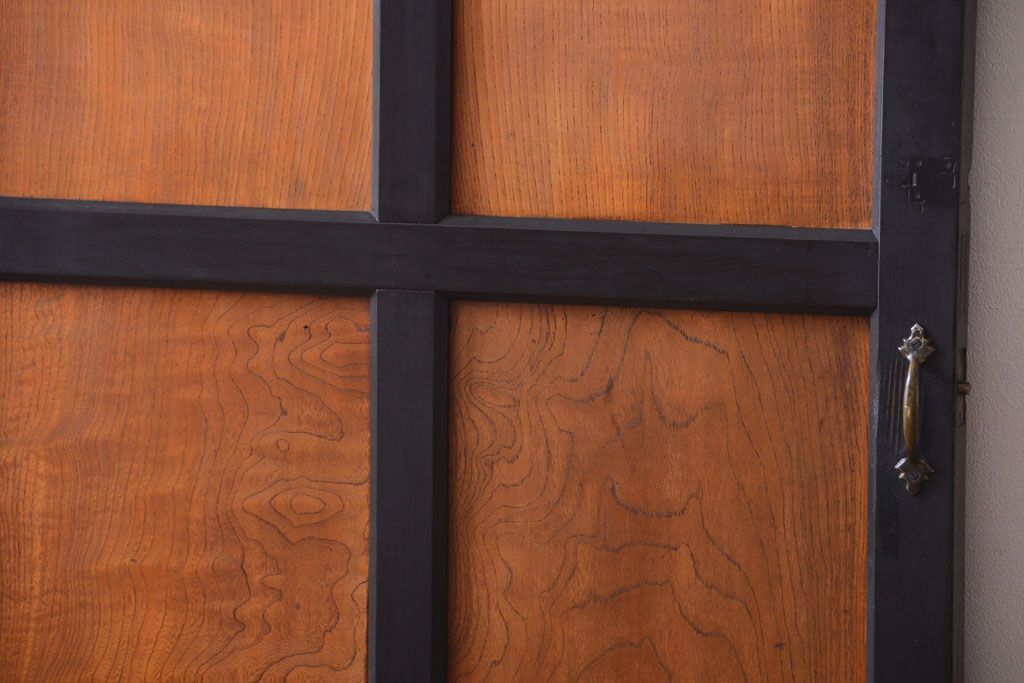 和製アンティーク　鏡板欅材!古い木のドア(扉)