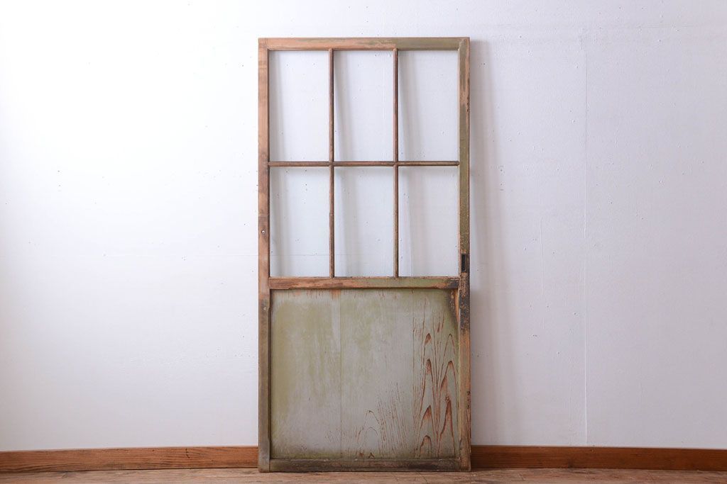 アンティークペイント　古い木の味わい深いペンキガラス戸