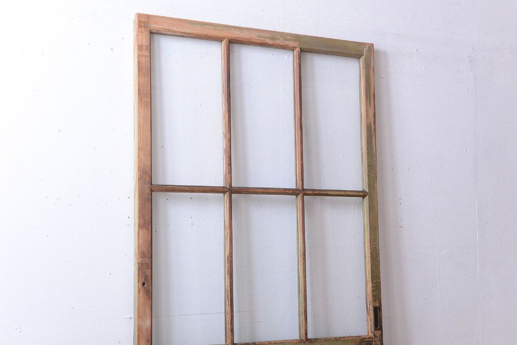 アンティークペイント　古い木の味わい深いペンキガラス戸