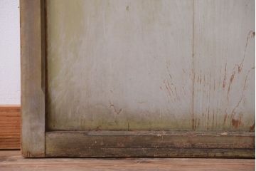 アンティークペイント　古い木の味わい深いペンキガラス戸