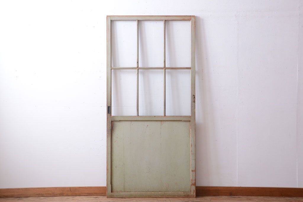 アンティークペイント　古い木の味わい深いペンキガラス戸