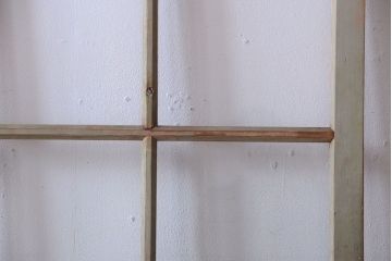 アンティークペイント　古い木の味わい深いペンキガラス戸