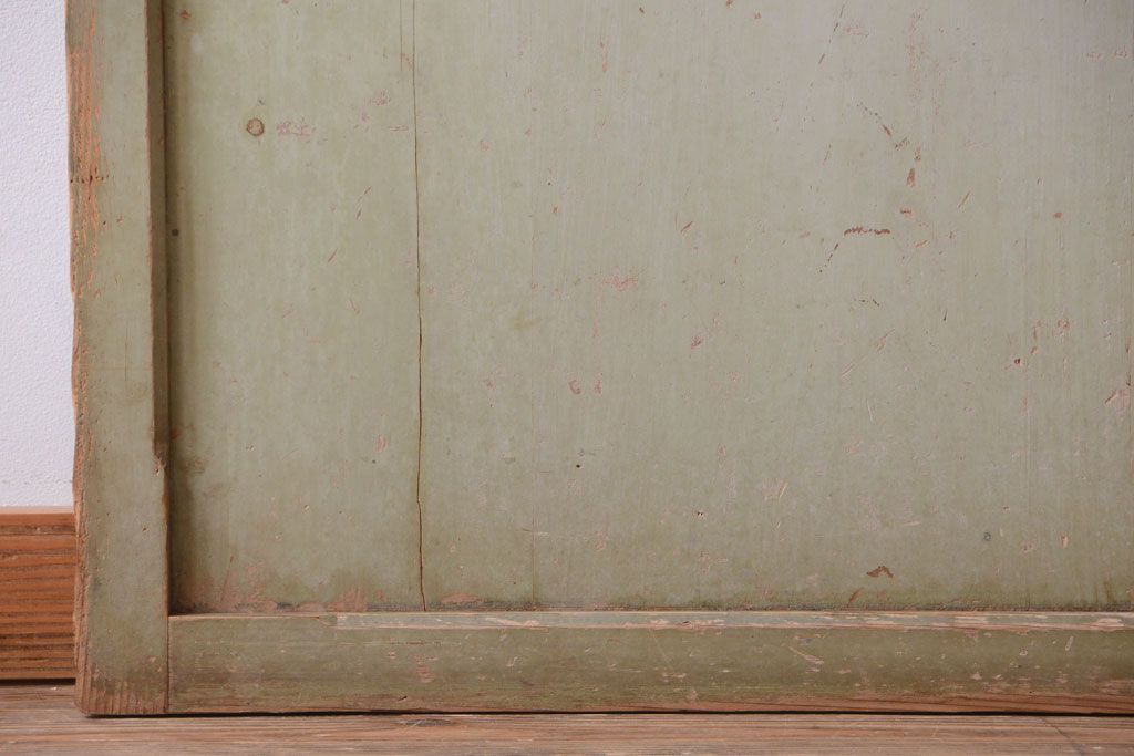 アンティークペイント　古い木の味わい深いペンキガラス戸