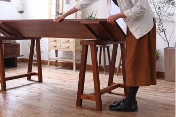 アンティーク家具　和製アンティーク　古い木の組み立て式陳列棚(テーブル)