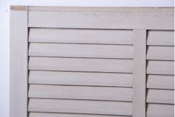 アンティーク　ルーバー風デザインがおしゃれなペイント引き戸2枚セット(雨戸)(1)