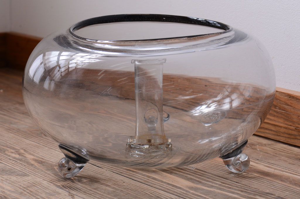 昭和 金魚鉢 アンティーク レトロ 猫脚硝子 大サイズ 珍品 猫脚硝子金魚鉢 アンティーク - メルカリ