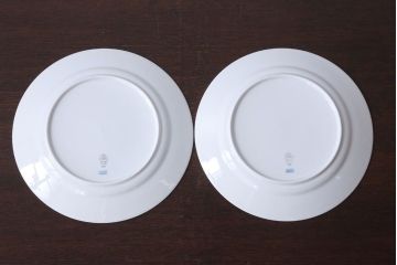 アンティーク雑貨　中古　ROYAL COPENHAGEN(ロイヤルコペンハーゲン)　WHITE FLUTED HALF LACE(ホワイトフルーテッド・ハーフレース) 25cmプレート(大皿)2枚セット(洋食器)