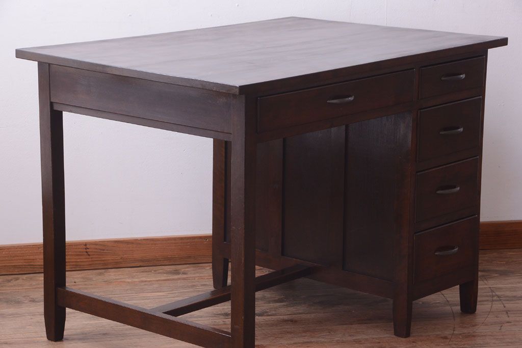 アンティーク家具　和製アンティーク　古いカバ材のシンプルな片袖机(デスク)