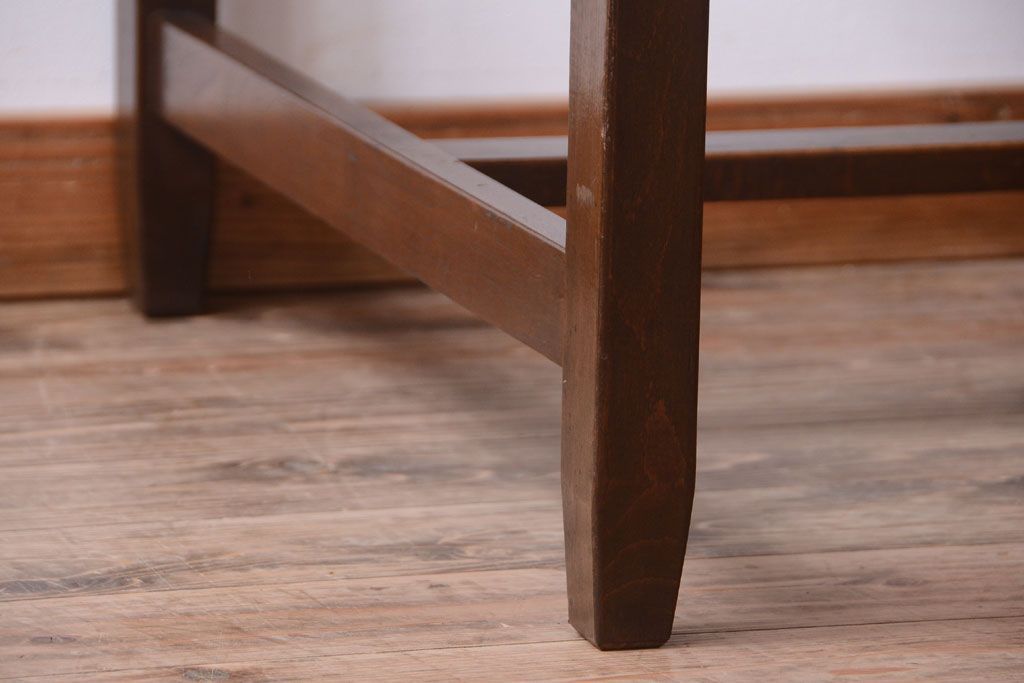 アンティーク家具　和製アンティーク　古いカバ材のシンプルな片袖机(デスク)