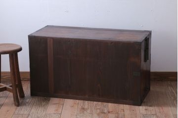 アンティーク家具　古民具・骨董　明治〜大正期　アンティーク時代箪笥ローボード(衣装箪笥)