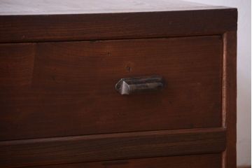 アンティーク家具　和製アンティーク　前面欅材!框が重厚な時代箪笥ローボード(引き出し・ローチェスト)(1)