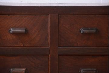 アンティーク家具　和製アンティーク　前面欅材!框が重厚な時代箪笥ローボード(引き出し・ローチェスト)(1)