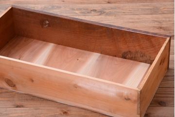 アンティーク家具　和製アンティーク　前面欅材!框が重厚な時代箪笥ローボード(引き出し・ローチェスト)(1)