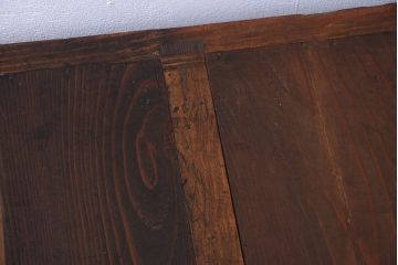 アンティーク家具　和製アンティーク　前面欅材!框が重厚な時代箪笥ローボード(引き出し・ローチェスト)(2)