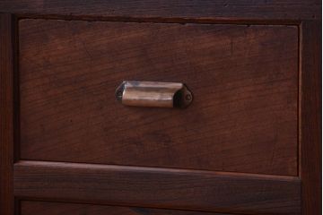 アンティーク家具　和製アンティーク　前面欅材!框が重厚な時代箪笥ローボード(引き出し・ローチェスト)(2)