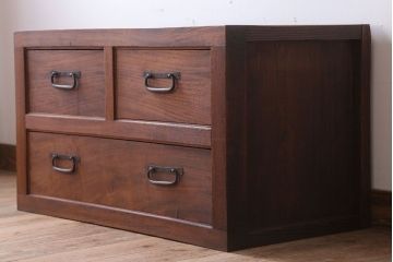 アンティーク家具　和製アンティーク　前面欅材!框が重厚な時代箪笥ローボード(引き出し・ローチェスト)(3)