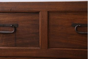 アンティーク家具　和製アンティーク　前面欅材!框が重厚な時代箪笥ローボード(引き出し・ローチェスト)(3)