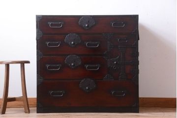 アンティーク家具　古民具・骨董　明治期　前面栗材!アンティーク衣装箪笥(時代箪笥)