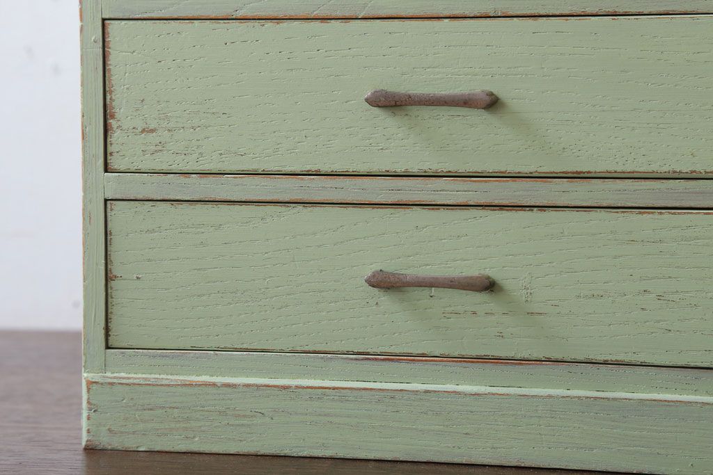 アンティーク家具　アンティークペイント　小ぶりでかわいい小引き出し