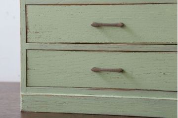 アンティーク家具　アンティークペイント　小ぶりでかわいい小引き出し