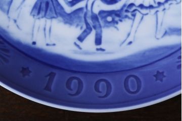 アンティーク雑貨　中古　ROYAL COPENHAGEN(ロイヤルコペンハーゲン)　イヤープレート　1990年