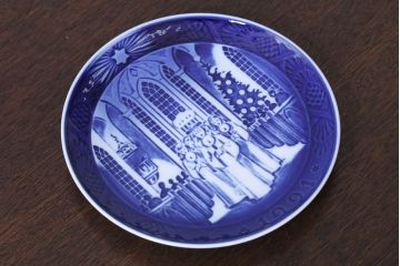 アンティーク雑貨　中古　ROYAL COPENHAGEN(ロイヤルコペンハーゲン)　イヤープレート　1991年