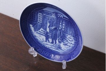 アンティーク雑貨　中古　ROYAL COPENHAGEN(ロイヤルコペンハーゲン)　イヤープレート　1994年