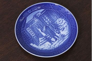 アンティーク雑貨　中古　ROYAL COPENHAGEN(ロイヤルコペンハーゲン)　イヤープレート　1994年