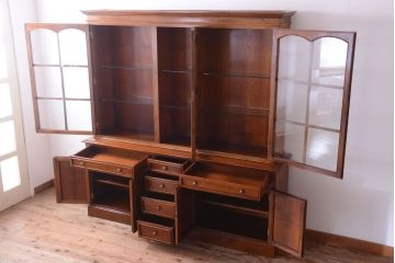 中古　VAROSA VALENTI(バロッサ バレンティ)　ライト付き特大キャビネット(カップボード)