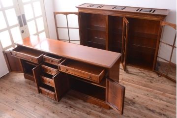 中古　VAROSA VALENTI(バロッサ バレンティ)　ライト付き特大キャビネット(カップボード)