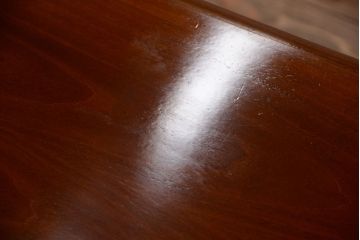 中古　VAROSA VALENTI(バロッサ バレンティ)　ライト付き特大キャビネット(カップボード)