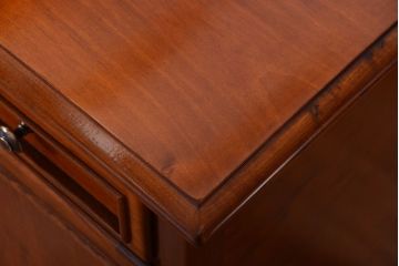 中古　VAROSA VALENTI(バロッサ バレンティ)　ライト付き特大キャビネット(カップボード)