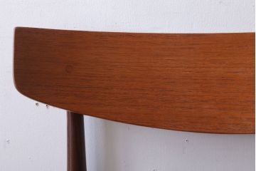 ヴィンテージ家具　北欧ビンテージ　G-PLAN(ジープラン)　シンプルなチェア